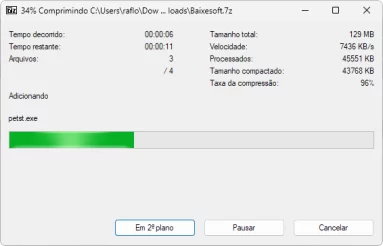 Captura de tela que mostra o progresso de uma compressão de arquivo em 7z.