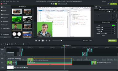 Captura de tela demonstrativa oficial do Camtasia. Ela demonstra amplamente o painel de edição destacando a seleção para um usuário configurando sua sorbreposição para um vídeo.