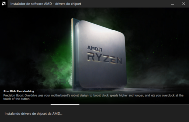 Captura de tela do assistente de instalação do Instalador de Software AMD. A captura mostra uma tela de instalando os drivers de chipset.