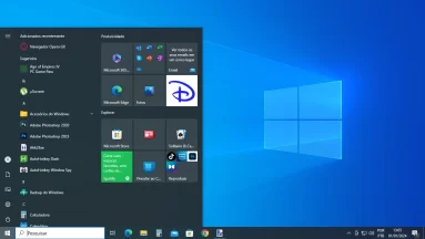 Captura de tela demonstrativa da área de trabalho do Windows 10 com seu menu Iniciar aberto. A tela mostra o Windows 10 com seu papel de parede padrão tradicional azul mais claro.